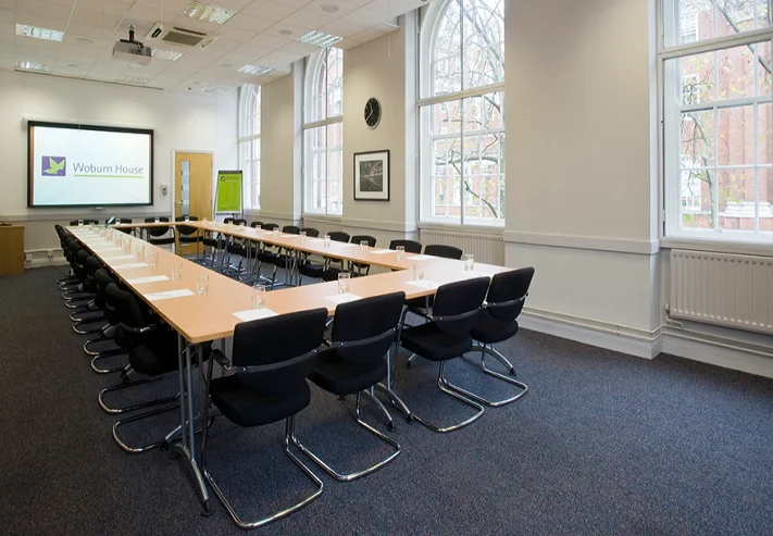 Bright training meeting natural light