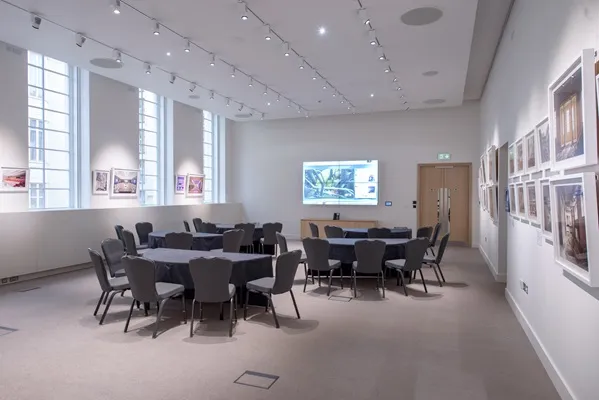 unique meeting room london
