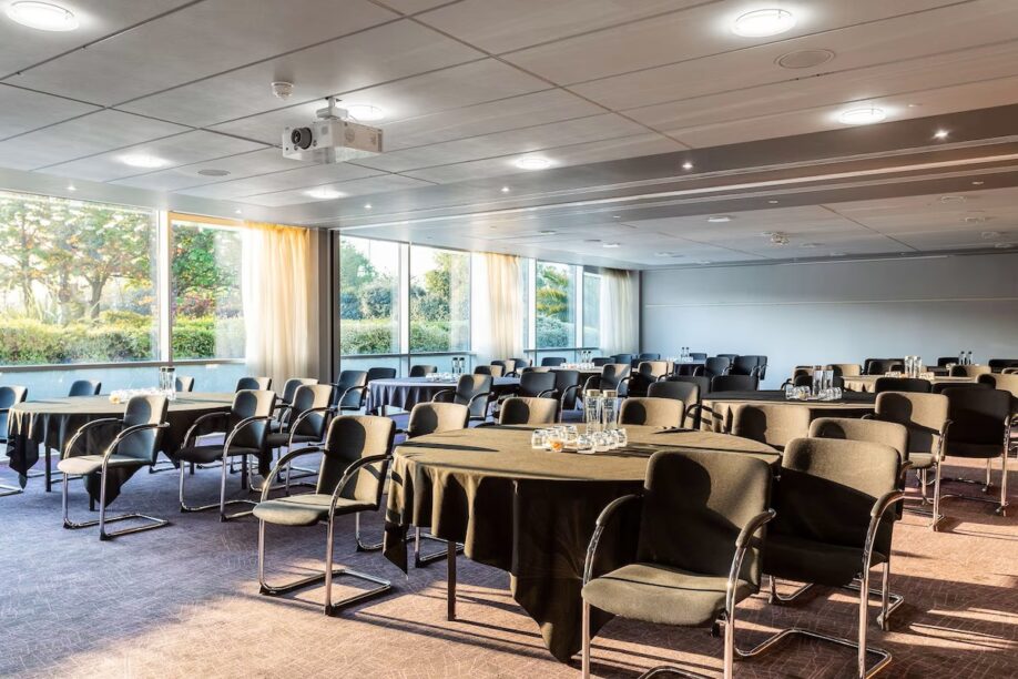 conference venue near heathrow