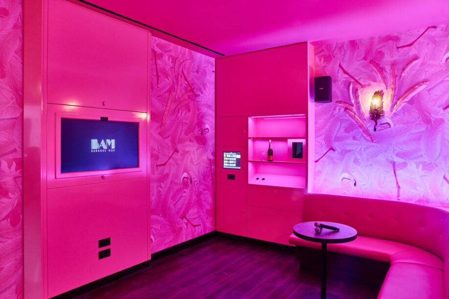 karaoke bar victoriA