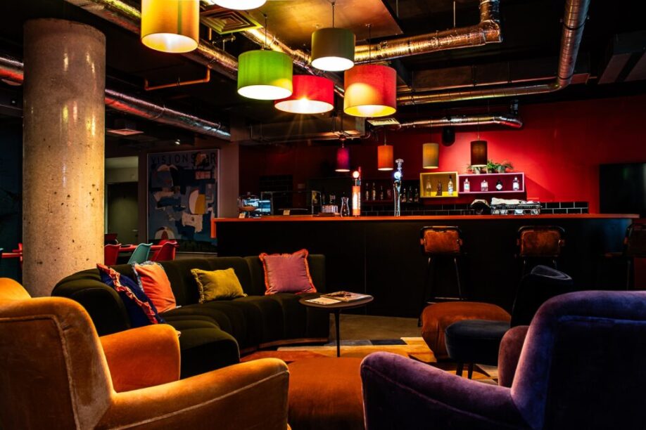 45 curtain road hire for parties and corporate events