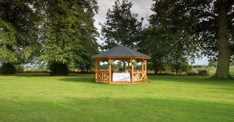 outdoor wedding venue