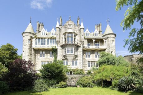 Chateau Rhianfa Wedding Venue