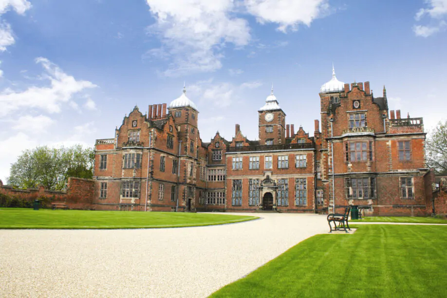 Aston hall Front outside space
