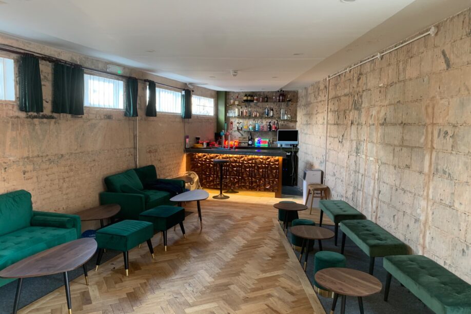 unusual meeting room