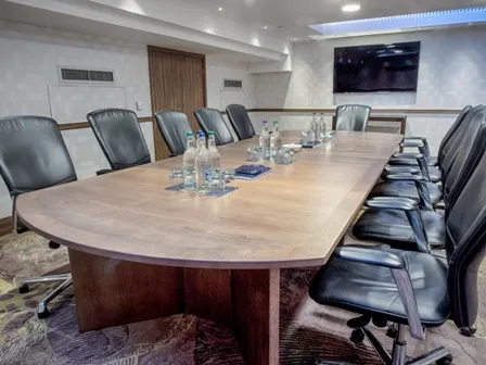 Hilton Kensington Boardroom