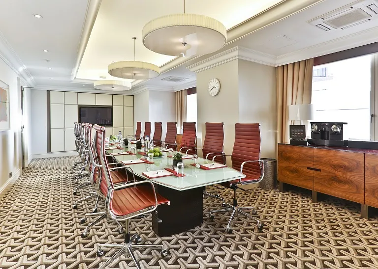 Hilton Park Lane Boardroom