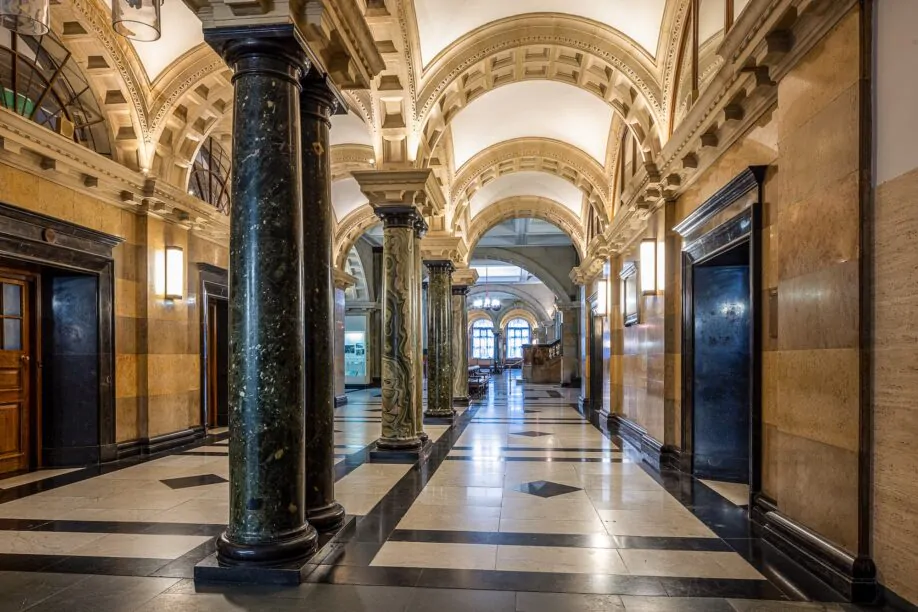 prestigious gala dinner venue in central london