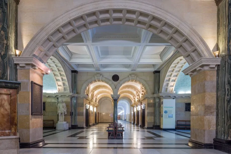 hire venue for corporate drinks receptions