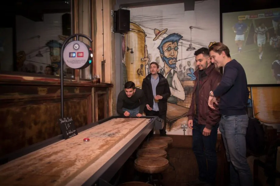 shuffle board