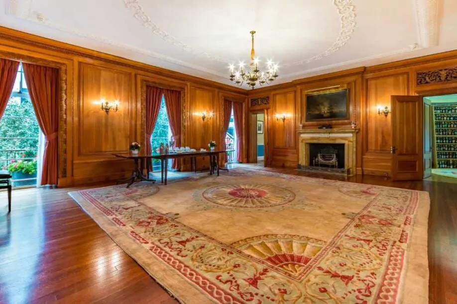hire unusual party venue