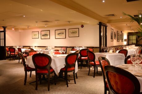 Gows Restaurant and Bar