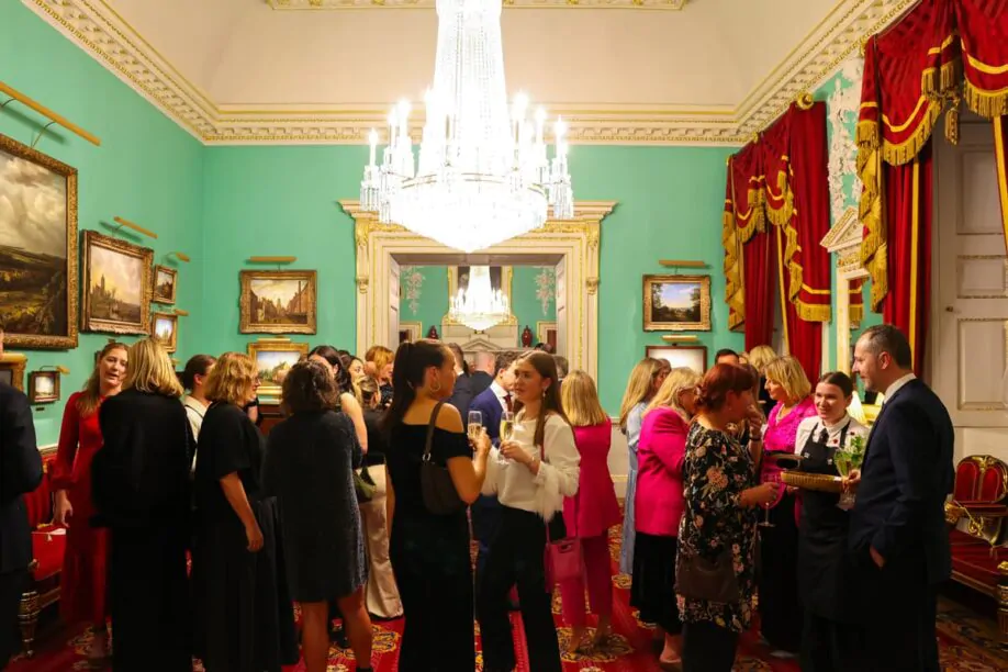 smaller rooms for hire in Mansion House