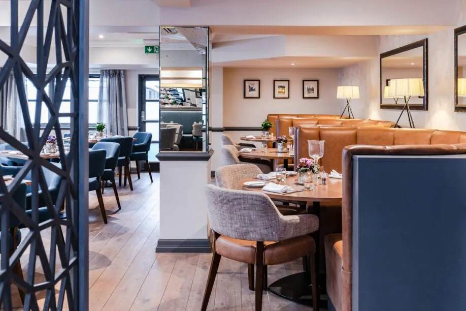 restaurant