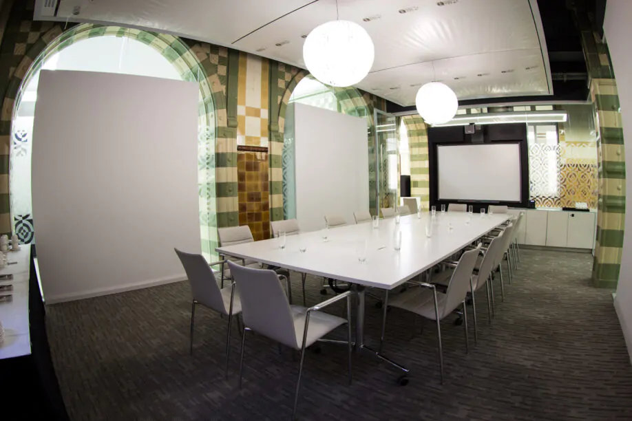 30 euston meeting room