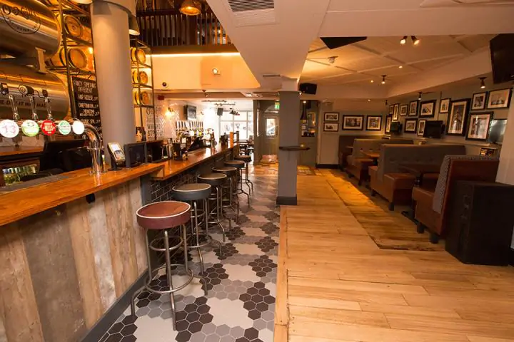 Oneills West End Venue