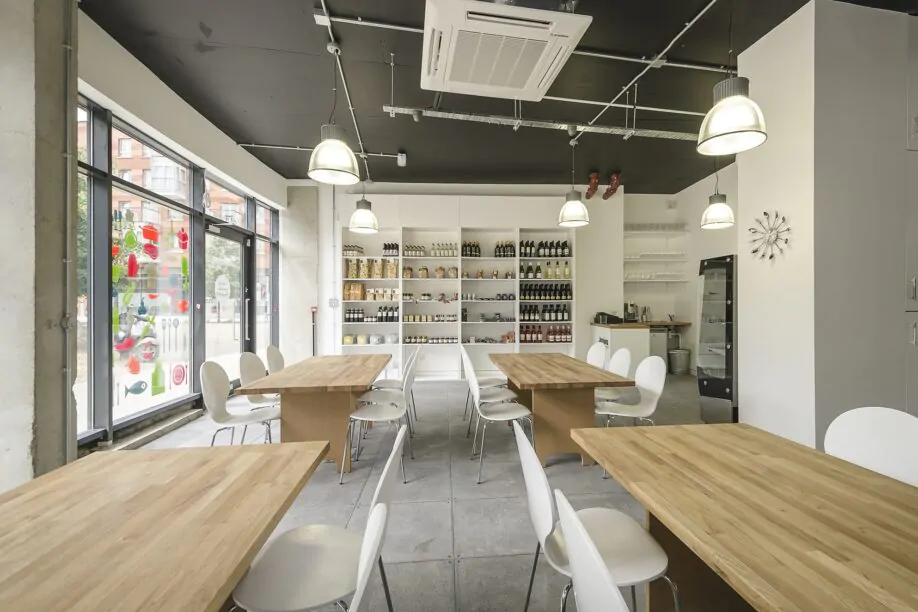 unusual meeting venue