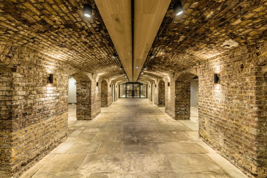london bridge arches hire