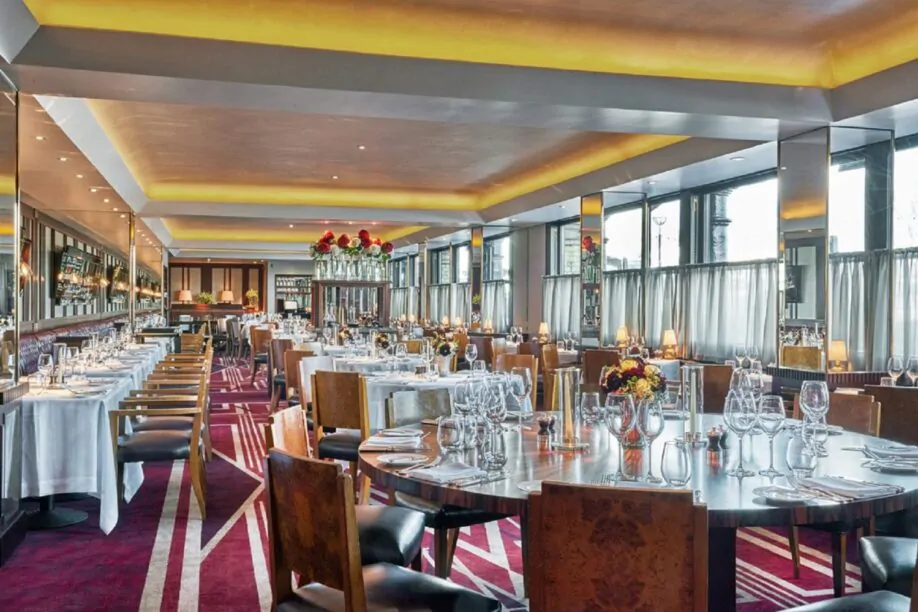 Le Pont de la Tour special events