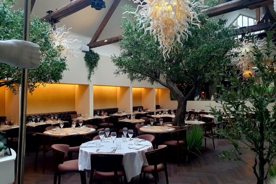 full restaurant hire london
