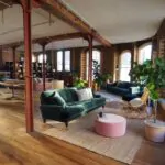 menier lounge