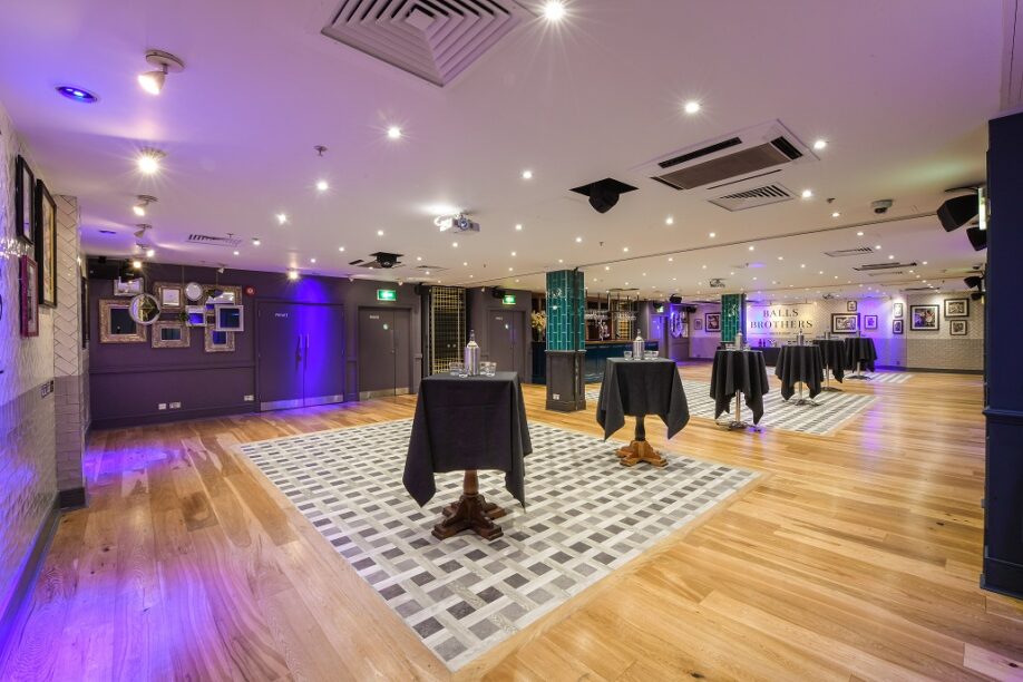 Drinks reception London