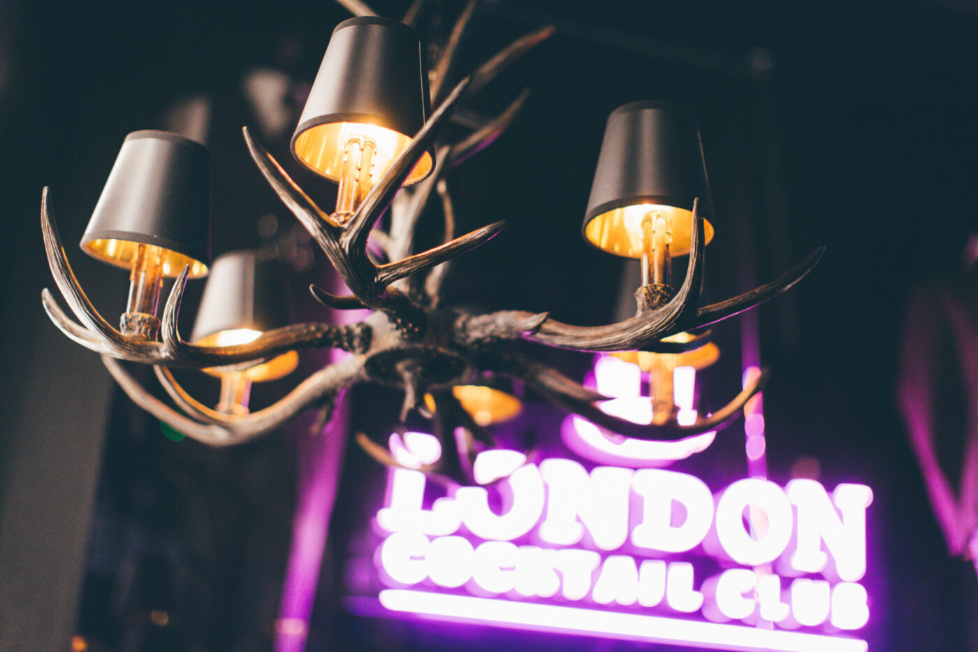 Cocktail Club Monument • Unique cocktail bar • Exclusive Party Hire