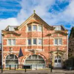 One Warwick Park Hotel