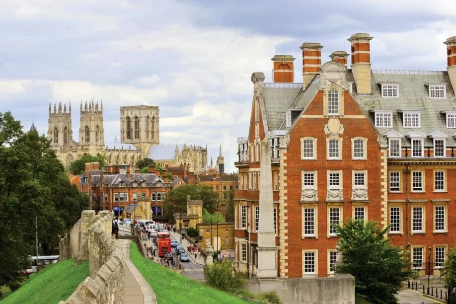 The Grand York Group Accommodation