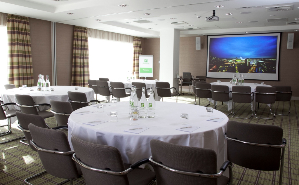 Versatile conference facility modern hotel
