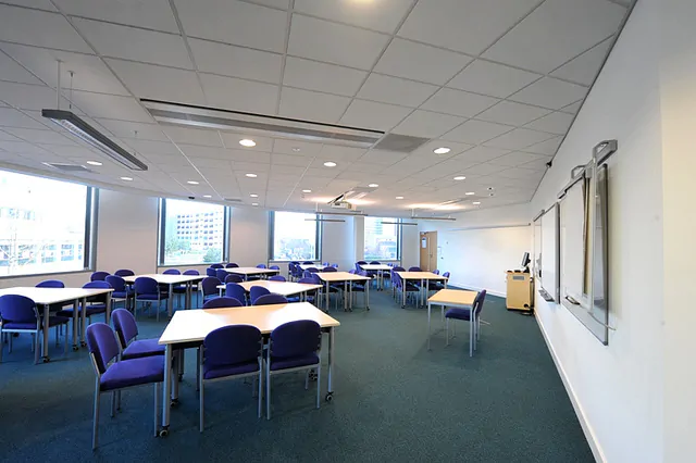 Rose bowl networking room