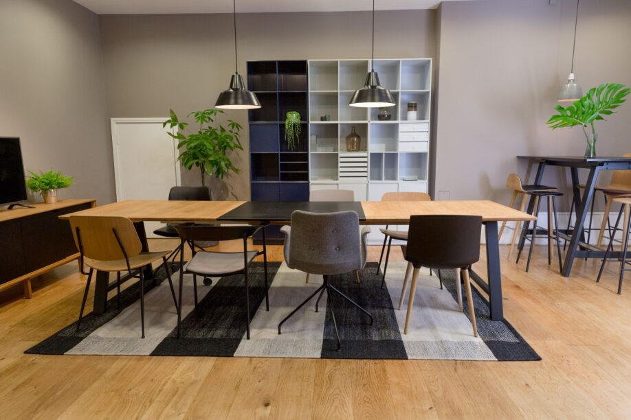 unique meeting room london