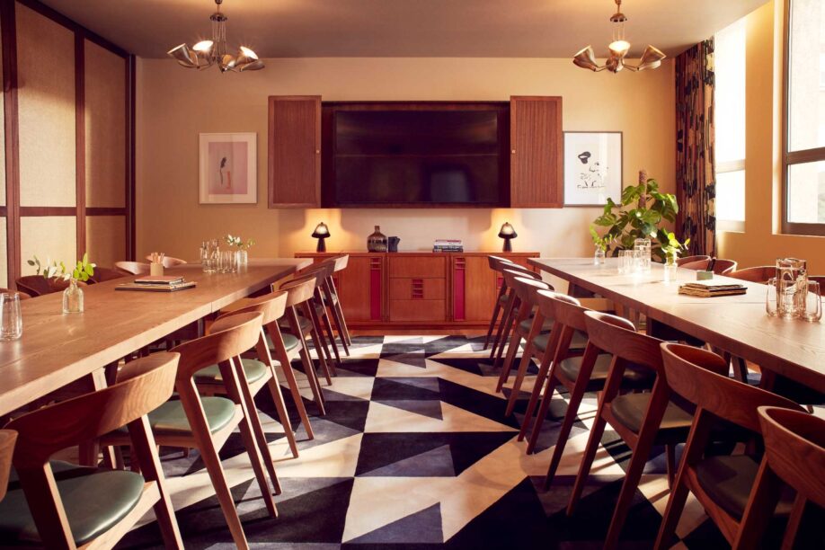 library at hoxton holborn