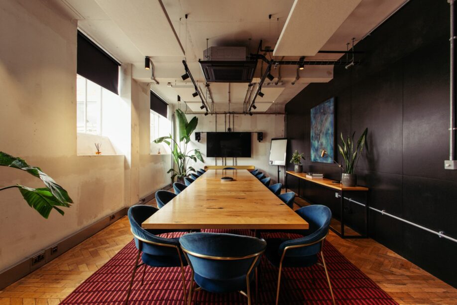 unusual meeting room for hire in SE1