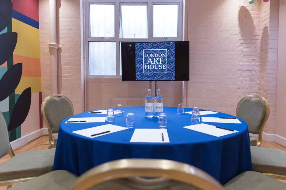 unusual meeting rooms