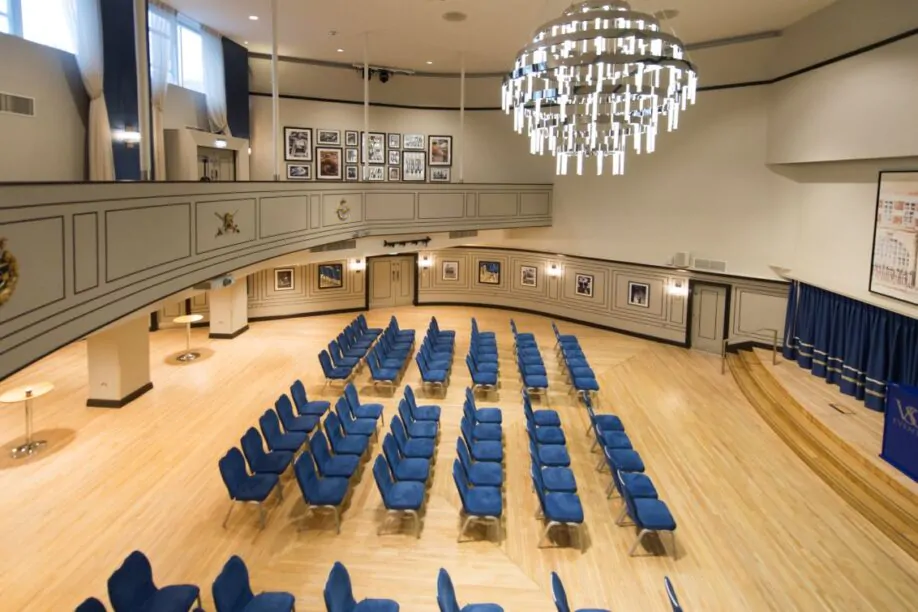 carisbrooke hall conference venue