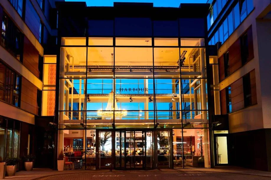 guildford harbour hotel