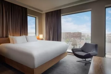 hilton liverpool group accommodation