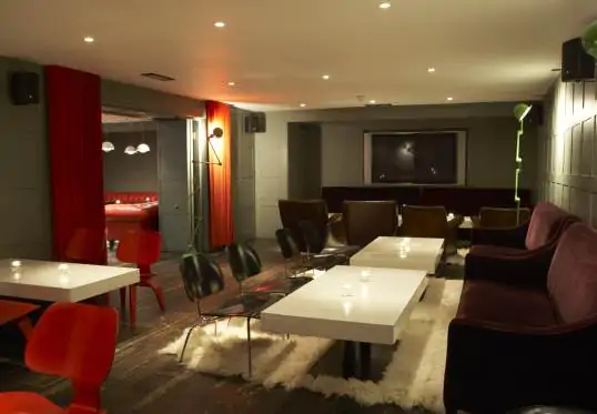 high road house