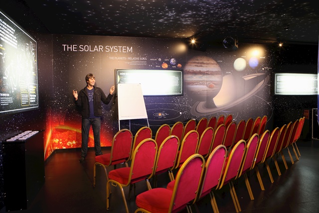 unique meeting room