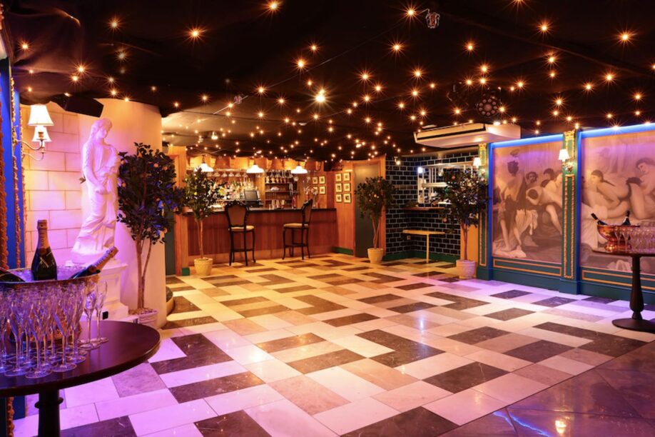 BUNGA BUNGA covent garden