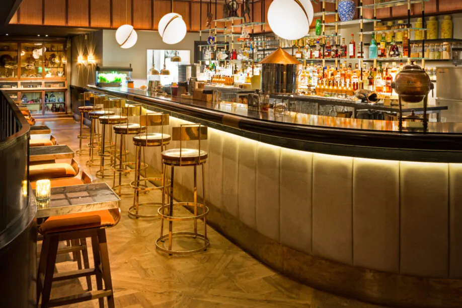 Oriole Quirky Bar