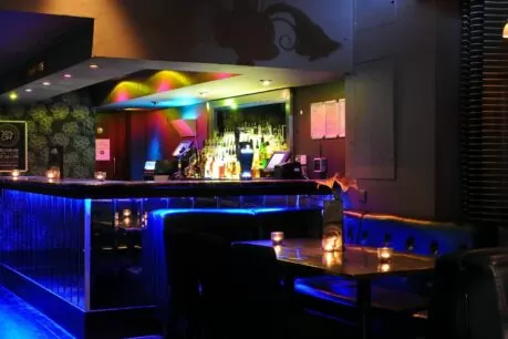 cocktail bar london