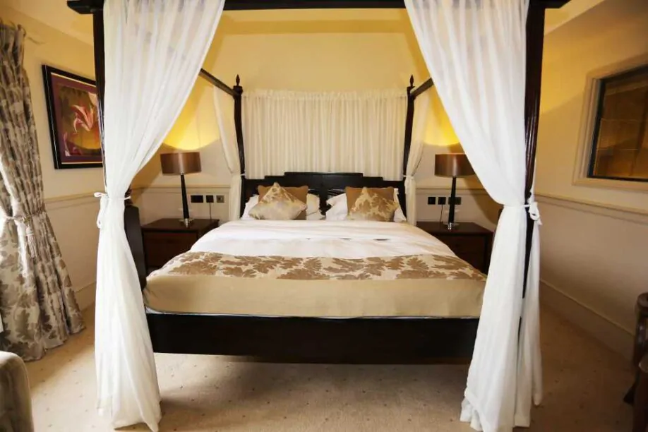 luxury accommodation bath