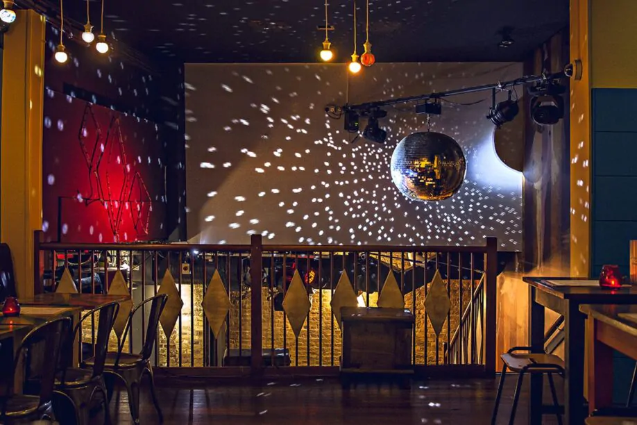 trapeze bar london