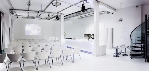 unusual meeting room london