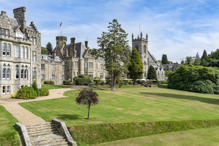 ashdown park hotel
